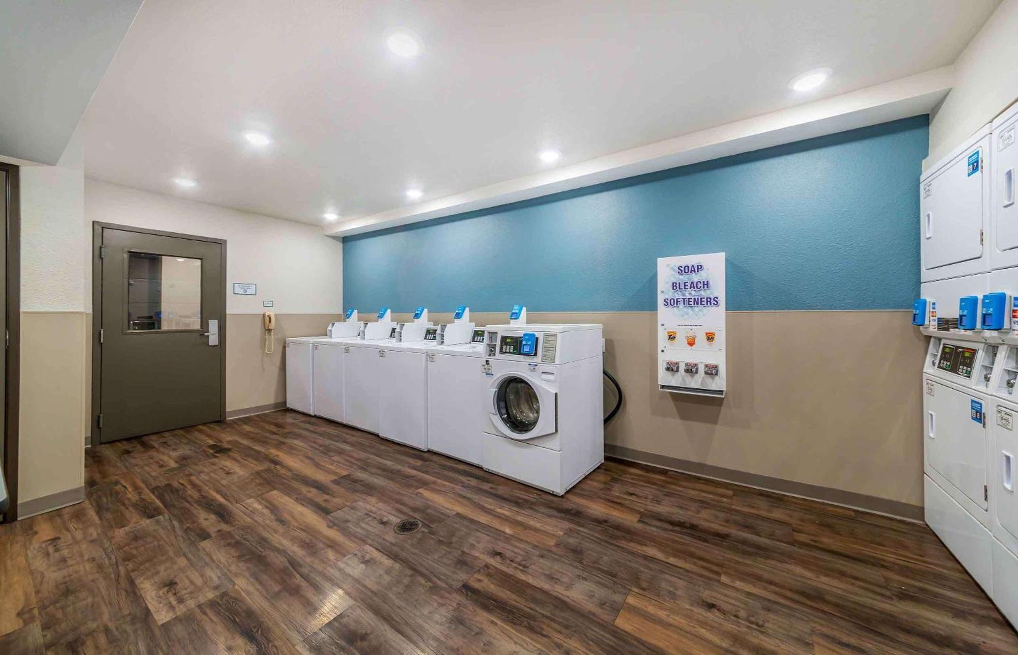 Extended Stay America Select Suites - 데어필드 비치 외부 사진