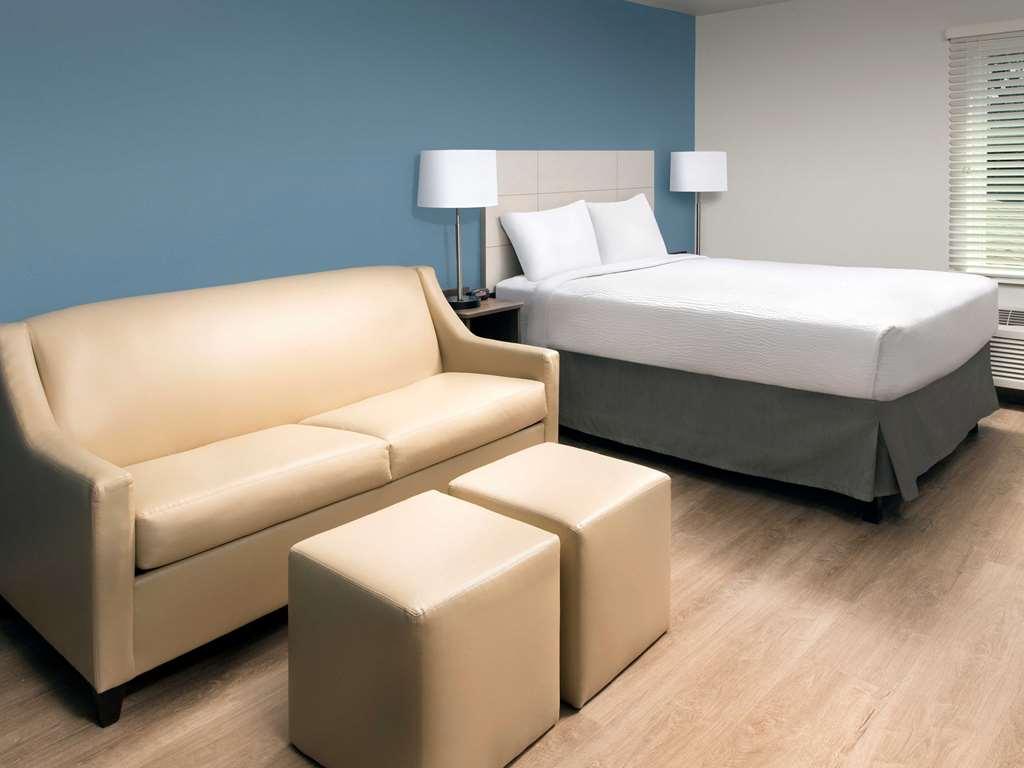 Extended Stay America Select Suites - 데어필드 비치 객실 사진