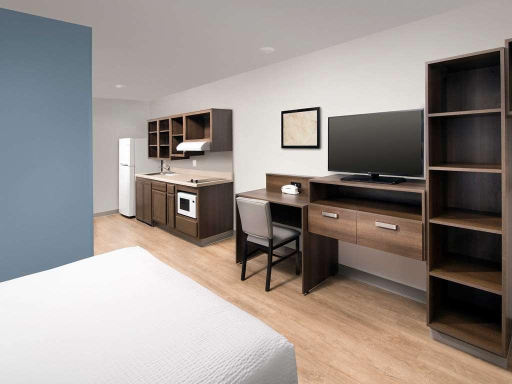 Extended Stay America Select Suites - 데어필드 비치 객실 사진