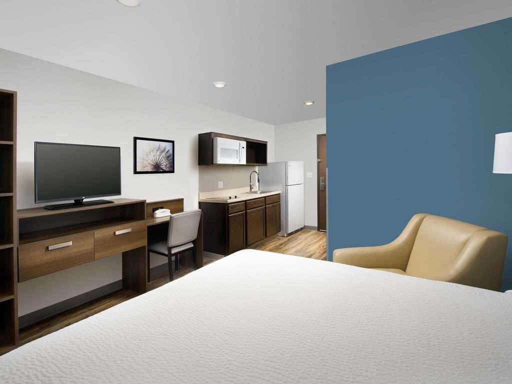 Extended Stay America Select Suites - 데어필드 비치 객실 사진